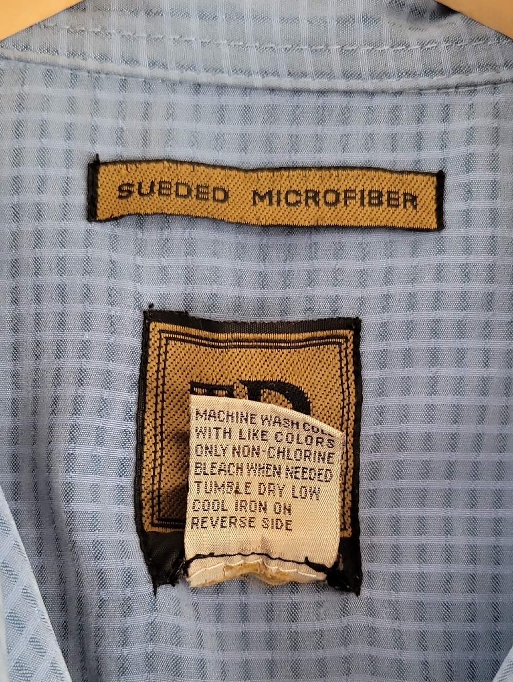 Bruno Sueded Microfiber Shirt Short Sleeve Button-Up Soft Blue Plaid Mens, Sz. M - Picture 11 of 11